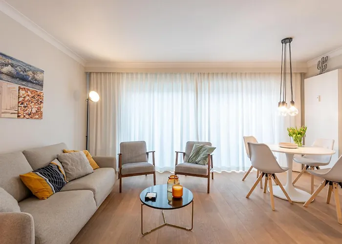 Modern With Large Terrace Close To The Sea